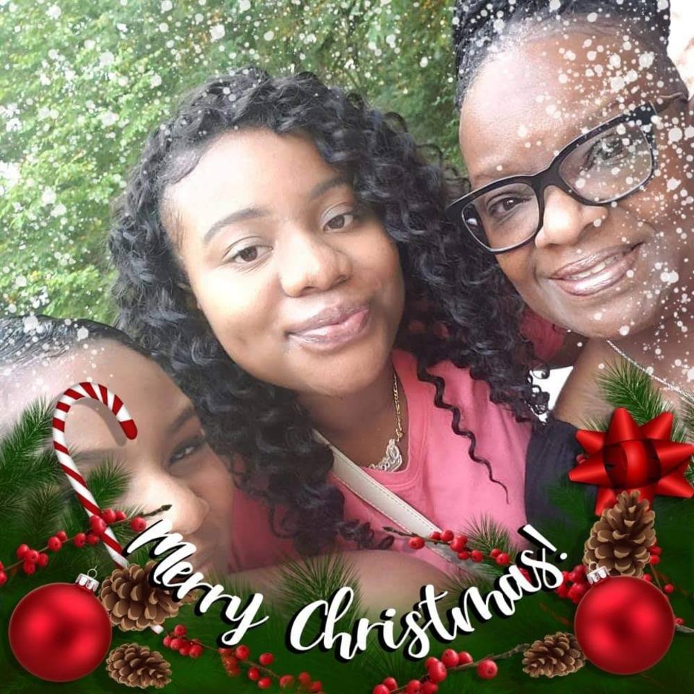 Meet your Posher, Felicia